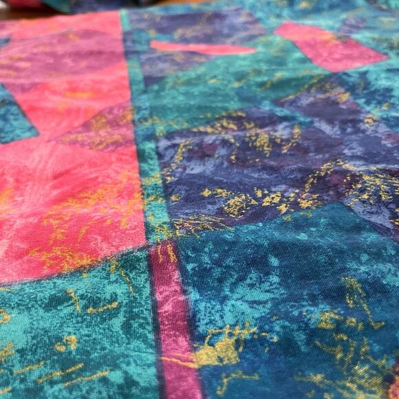 Retro Geometric Pillow Shams 2 Standard Gold Metallic - Picture 4 of 8